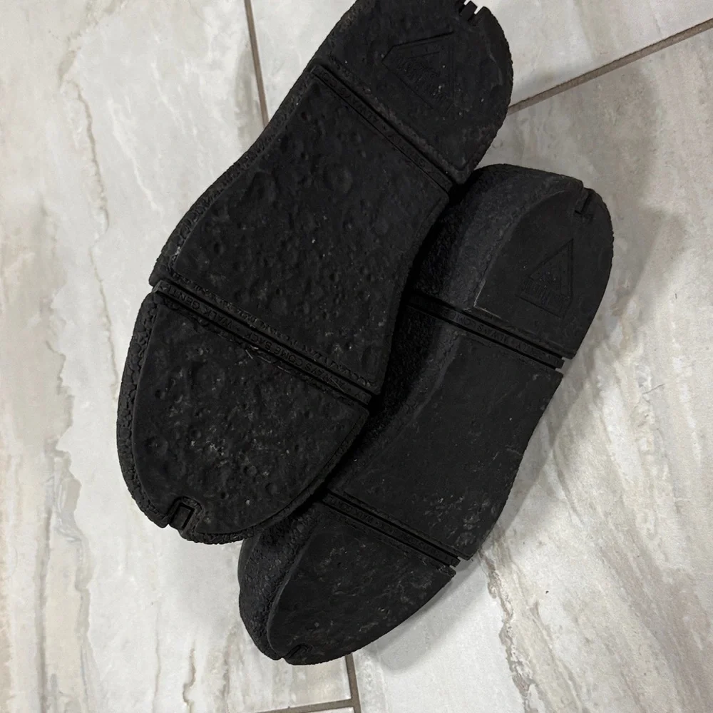 John Fluevog Platform Booties- black leather Size 8 - Picture 10 of 10